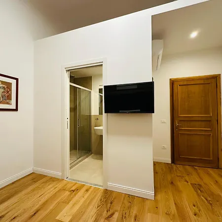 Lägenhet Poggi Loft